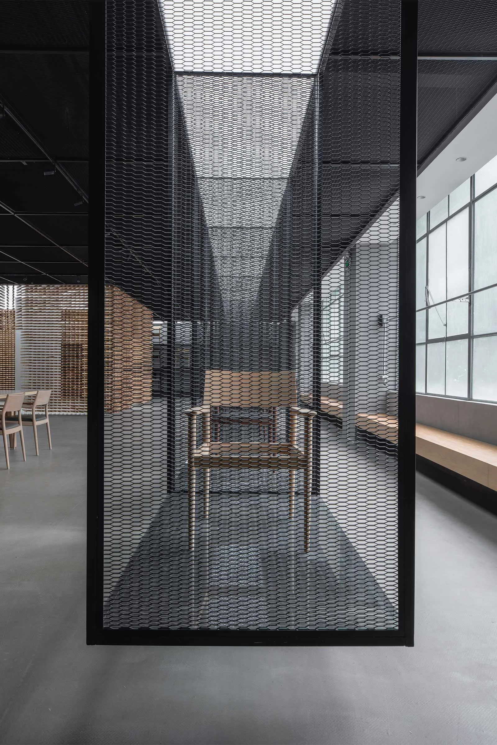 Shenzhen Qizhushe Workshop and Exhibition Space by YI+MU Design